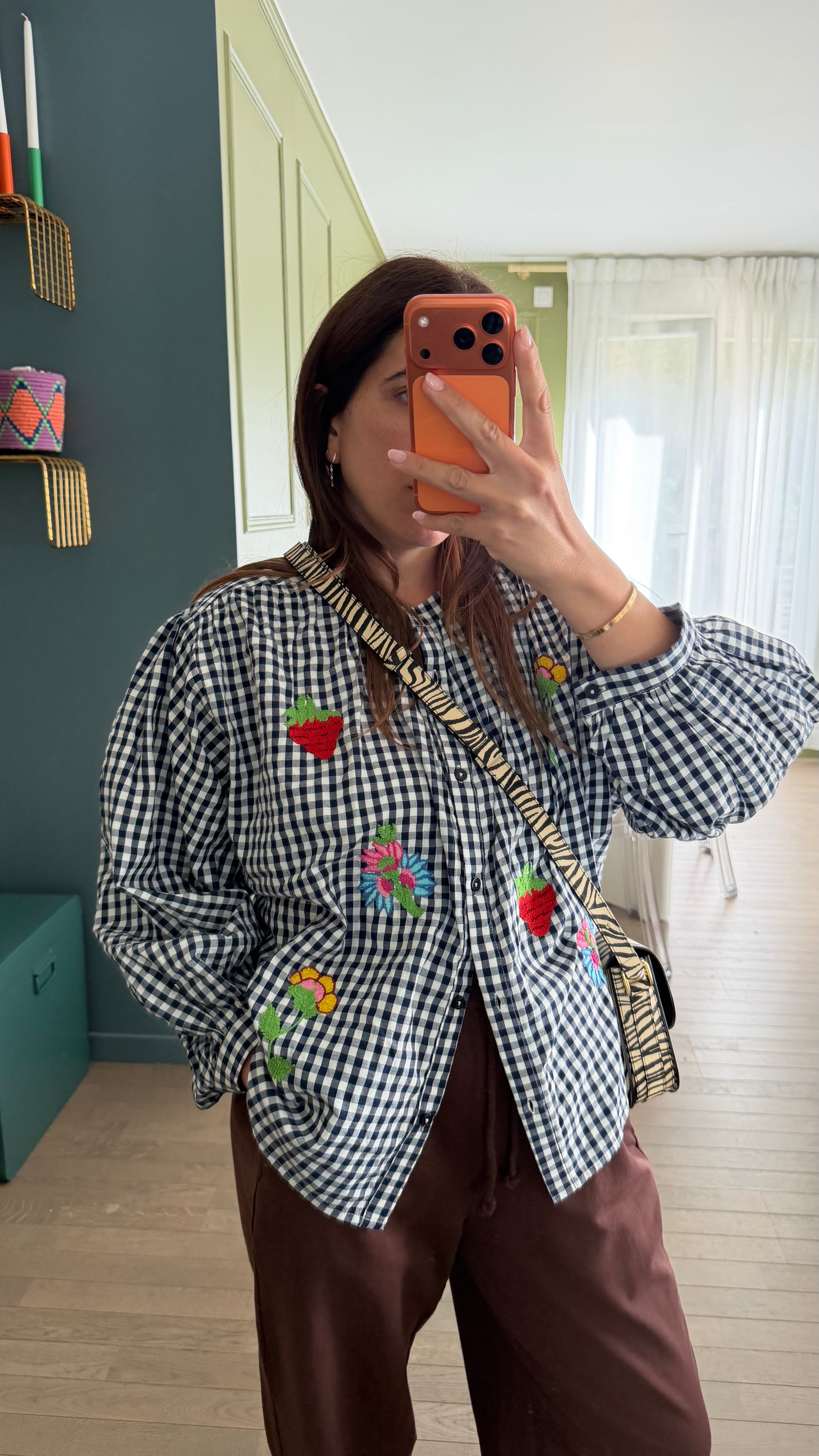 Blouse à carreaux brodée