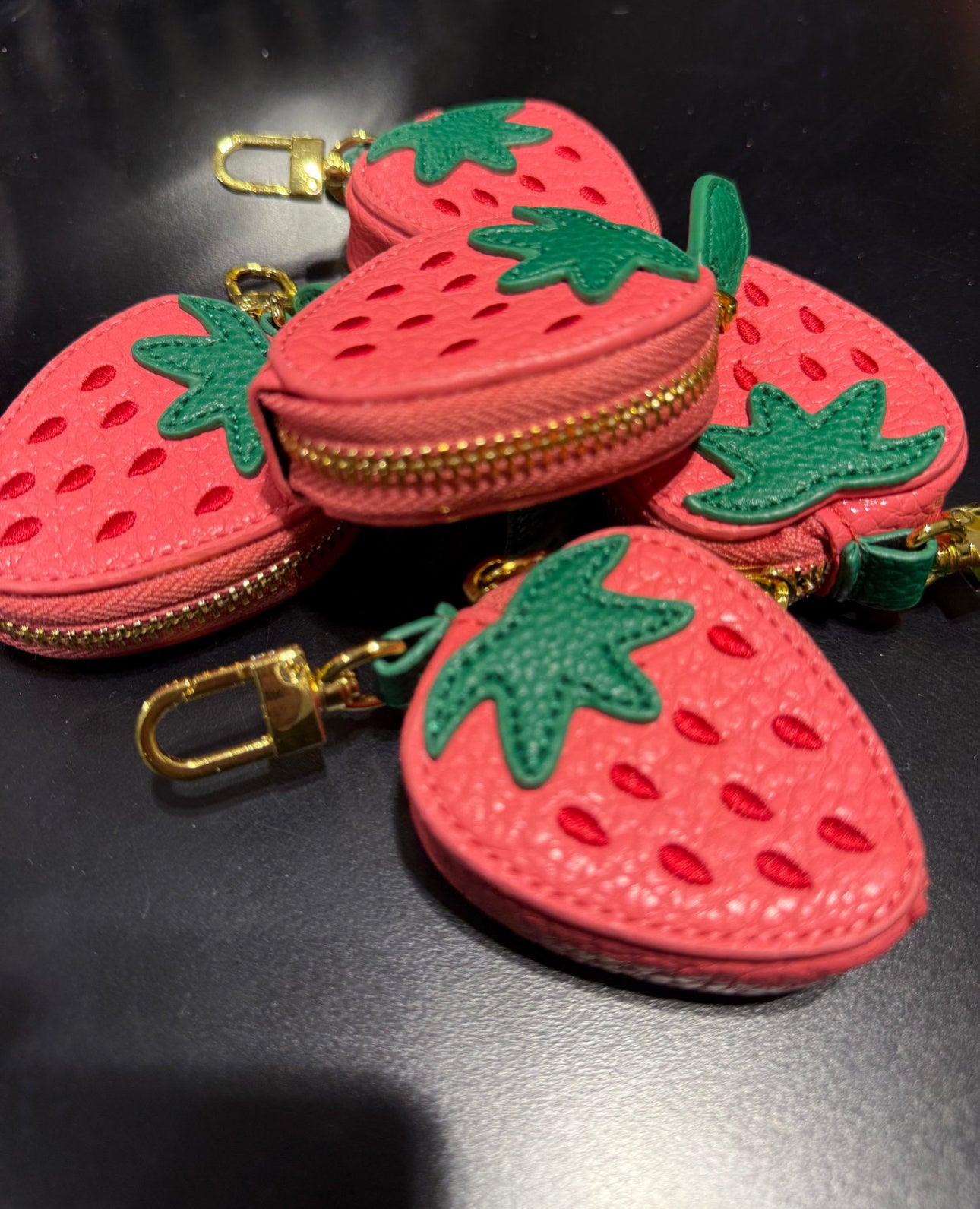 Charms STRAWBERRY