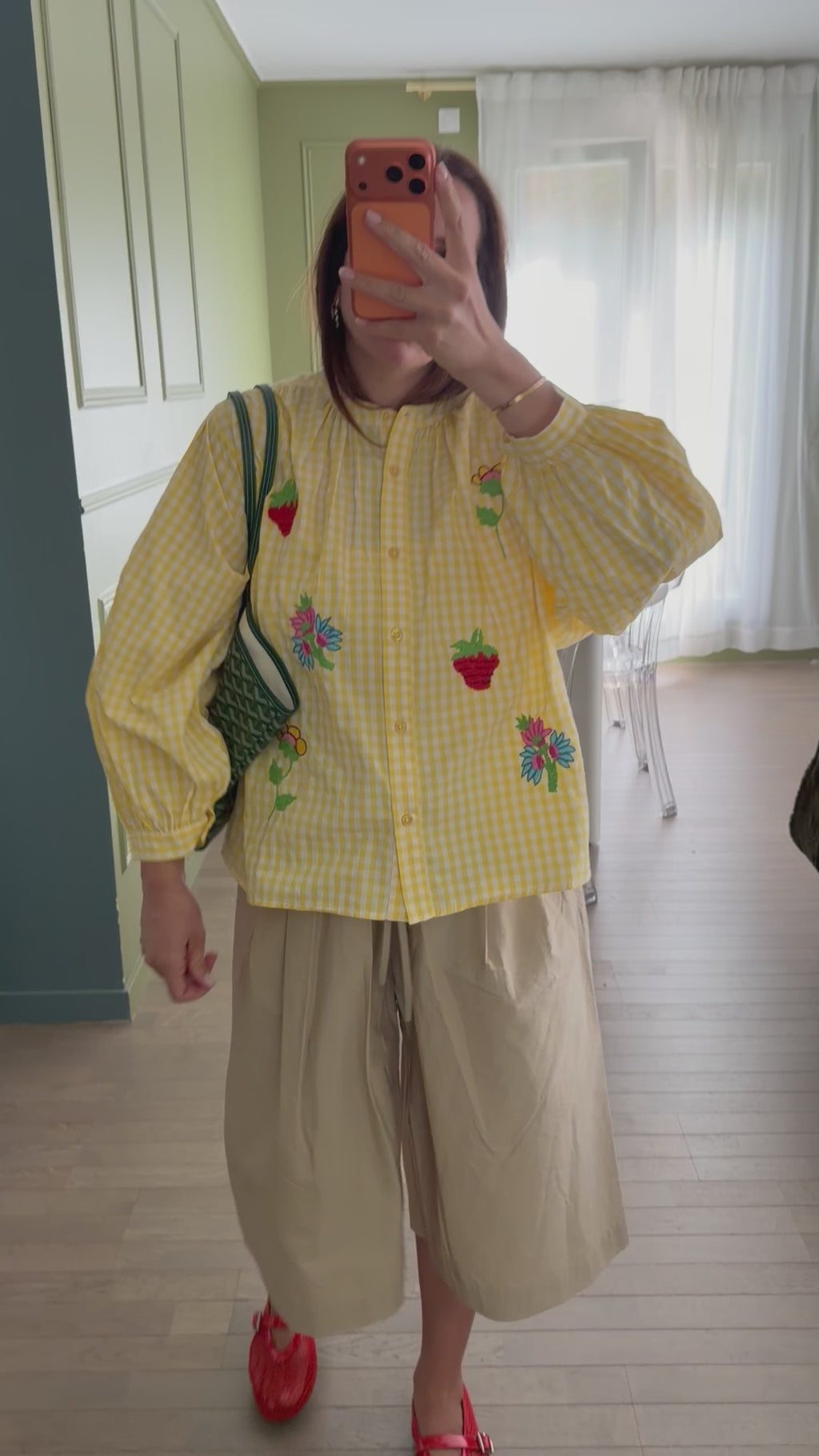 Blouse à carreaux brodée