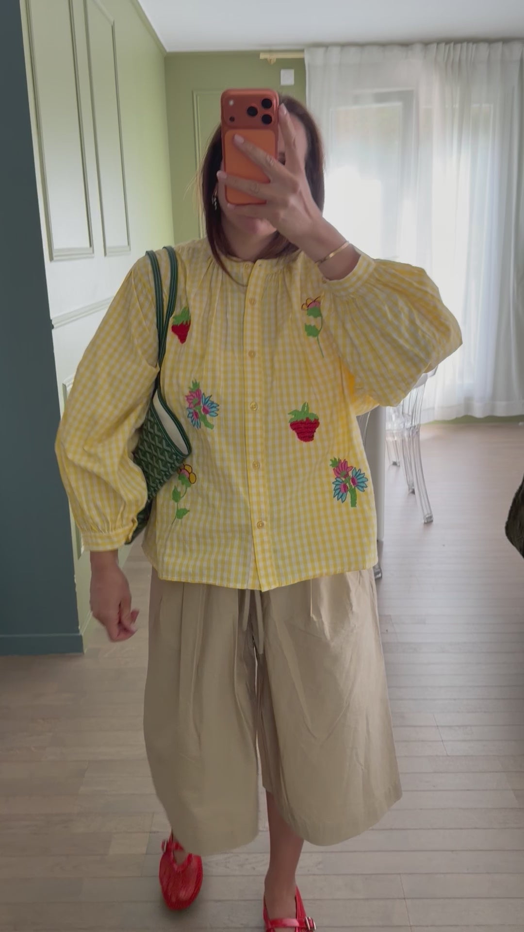 Blouse à carreaux brodée